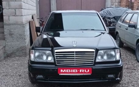 Mercedes-Benz E-Класс, 1995 год, 1 300 000 рублей, 9 фотография