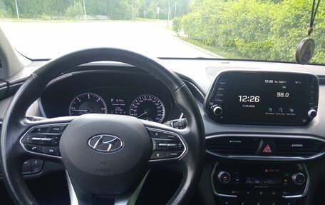 Hyundai Santa Fe IV, 2018 год, 3 000 000 рублей, 13 фотография