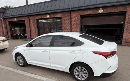 Hyundai Solaris II рестайлинг, 2020 год, 1 250 000 рублей, 2 фотография