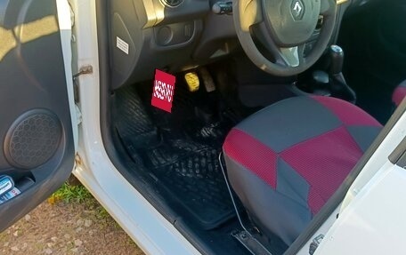 Renault Logan II, 2014 год, 620 000 рублей, 11 фотография