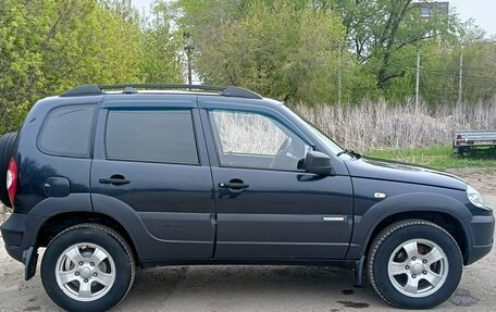 Chevrolet Niva I рестайлинг, 2012 год, 720 000 рублей, 2 фотография