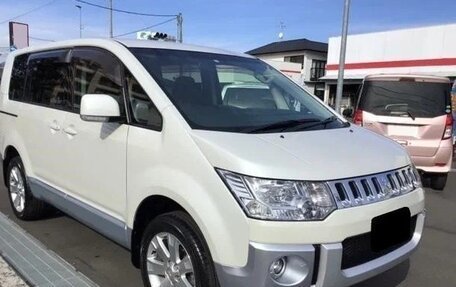 Mitsubishi Delica D:5 I, 2018 год, 2 148 000 рублей, 7 фотография