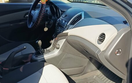 Chevrolet Cruze II, 2013 год, 780 000 рублей, 12 фотография