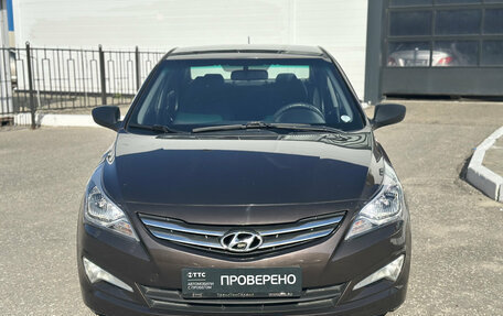 Hyundai Solaris II рестайлинг, 2016 год, 1 090 000 рублей, 2 фотография