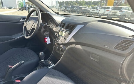 Hyundai Solaris II рестайлинг, 2016 год, 1 090 000 рублей, 13 фотография