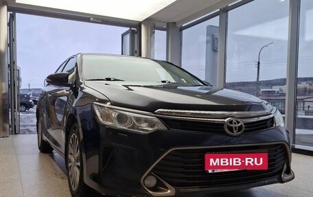 Toyota Camry, 2017 год, 2 190 000 рублей, 1 фотография