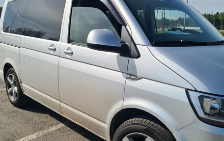 Volkswagen Caravelle T6 рестайлинг, 2016 год, 2 350 000 рублей, 8 фотография