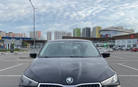 Skoda Rapid II, 2021 год, 2 400 000 рублей, 7 фотография