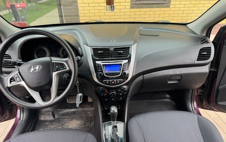 Hyundai Solaris II рестайлинг, 2014 год, 900 000 рублей, 9 фотография