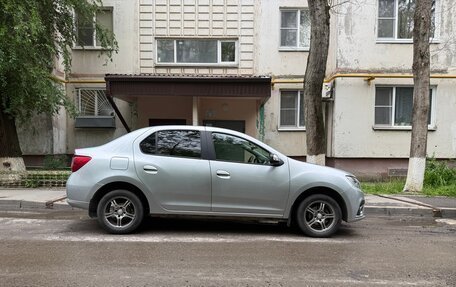 Renault Logan II, 2021 год, 1 050 000 рублей, 6 фотография