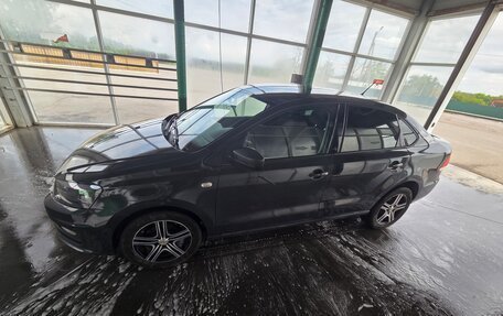 Volkswagen Polo VI (EU Market), 2015 год, 820 000 рублей, 2 фотография