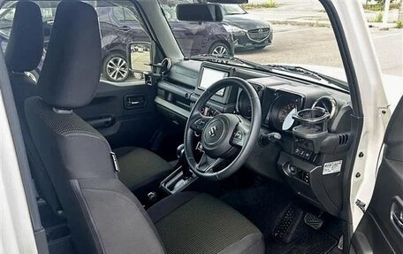 Suzuki Jimny, 2023 год, 1 655 000 рублей, 10 фотография