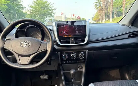 Toyota Yaris XP150 рестайлинг, 2021 год, 950 000 рублей, 4 фотография