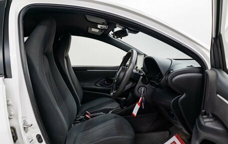 Toyota Yaris, 2020 год, 1 120 000 рублей, 7 фотография