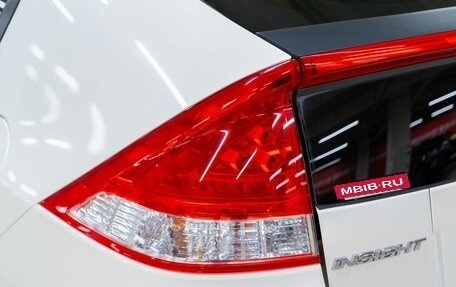 Honda Insight II рестайлинг, 2010 год, 925 000 рублей, 23 фотография