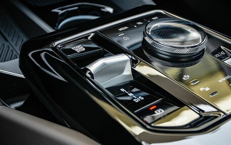 BMW 5 серия, 2025 год, 8 690 000 рублей, 27 фотография