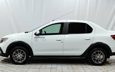 Renault Logan II, 2022 год, 1 170 000 рублей, 8 фотография