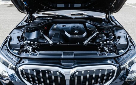 BMW 5 серия, 2025 год, 8 990 000 рублей, 10 фотография