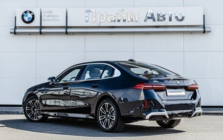 BMW 5 серия, 2025 год, 8 990 000 рублей, 16 фотография