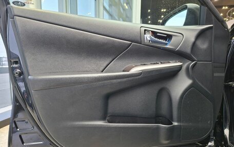 Toyota Camry, 2017 год, 2 190 000 рублей, 16 фотография