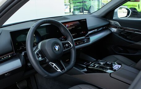 BMW 5 серия, 2025 год, 8 500 000 рублей, 12 фотография