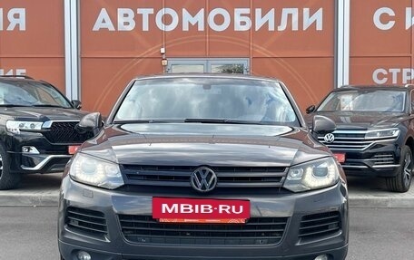 Volkswagen Touareg III, 2010 год, 1 749 000 рублей, 2 фотография