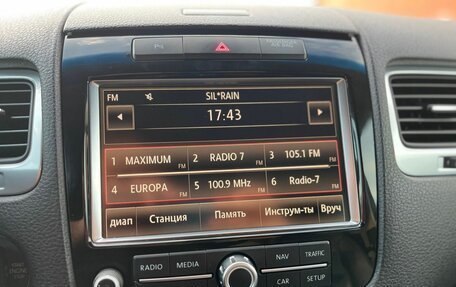 Volkswagen Touareg III, 2010 год, 1 749 000 рублей, 16 фотография