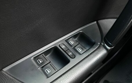 Volkswagen Touareg III, 2010 год, 1 749 000 рублей, 22 фотография