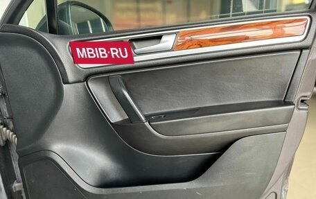 Volkswagen Touareg III, 2010 год, 1 749 000 рублей, 26 фотография