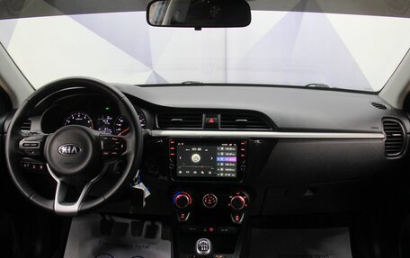 KIA Rio IV, 2018 год, 1 199 900 рублей, 12 фотография