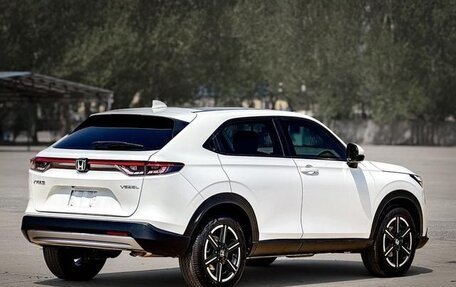 Honda Vezel, 2023 год, 1 656 000 рублей, 5 фотография
