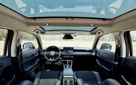 Honda Vezel, 2023 год, 1 656 000 рублей, 10 фотография