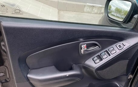 Hyundai ix35 I рестайлинг, 2012 год, 1 400 000 рублей, 10 фотография