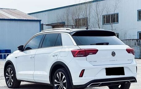 Volkswagen T-Roc I, 2022 год, 2 140 000 рублей, 4 фотография