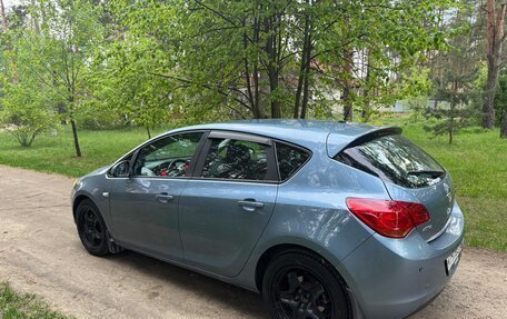Opel Astra J, 2010 год, 480 000 рублей, 6 фотография