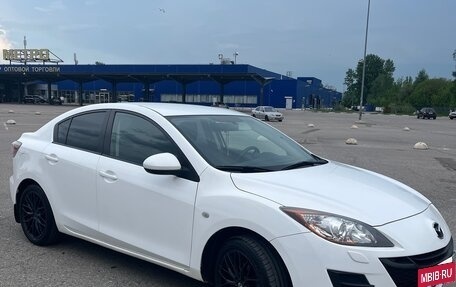 Mazda 3, 2011 год, 1 000 000 рублей, 2 фотография