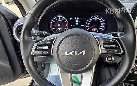 KIA K3, 2023 год, 1 700 000 рублей, 9 фотография