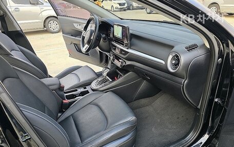 KIA K3, 2023 год, 1 700 000 рублей, 12 фотография