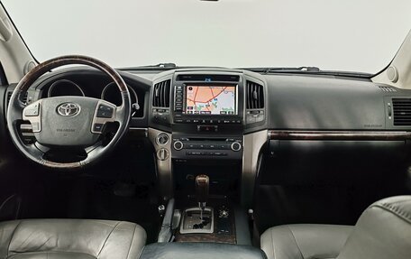 Toyota Land Cruiser 200, 2008 год, 2 799 000 рублей, 14 фотография
