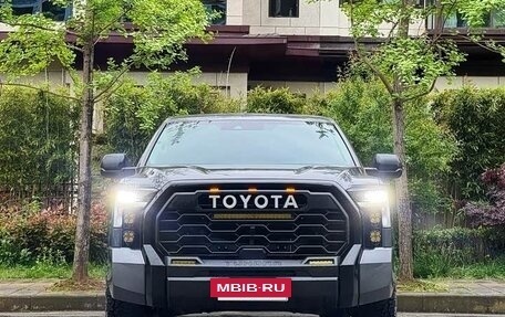 Toyota Tundra, 2025 год, 7 100 007 рублей, 2 фотография