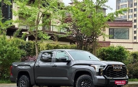 Toyota Tundra, 2025 год, 7 100 007 рублей, 3 фотография