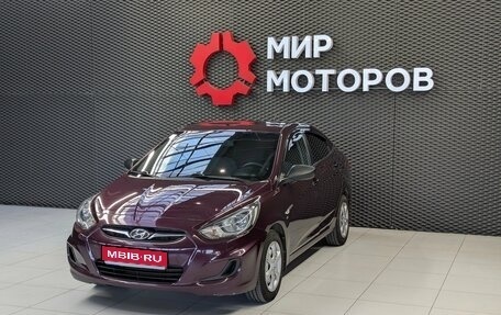 Hyundai Solaris II рестайлинг, 2013 год, 899 000 рублей, 1 фотография