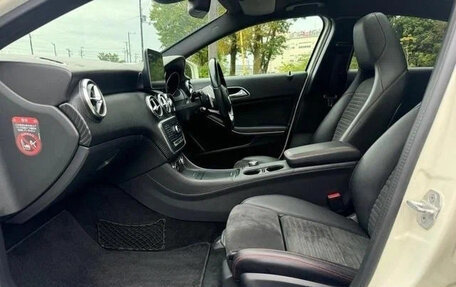 Mercedes-Benz A-Класс, 2017 год, 1 330 007 рублей, 31 фотография