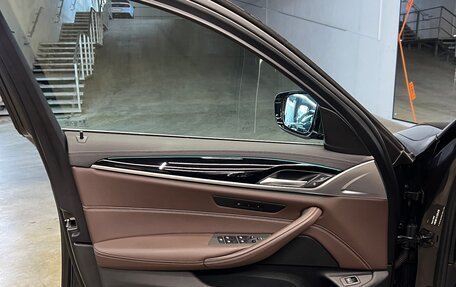 BMW 5 серия, 2020 год, 4 700 000 рублей, 2 фотография