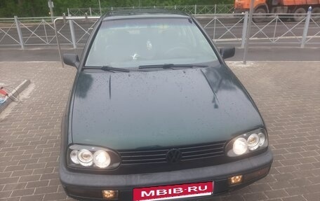 Volkswagen Golf III, 1996 год, 245 000 рублей, 2 фотография