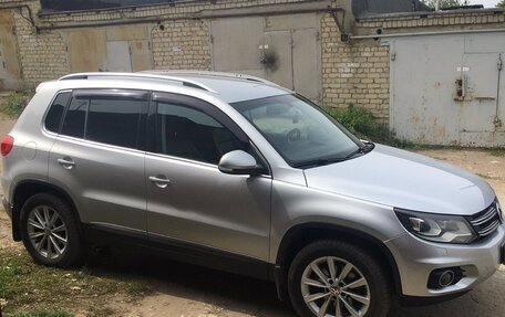 Volkswagen Tiguan I, 2011 год, 1 550 000 рублей, 4 фотография