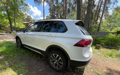 Volkswagen Tiguan II, 2019 год, 2 600 000 рублей, 5 фотография