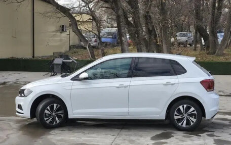 Volkswagen Polo VI (EU Market), 2018 год, 1 100 000 рублей, 5 фотография