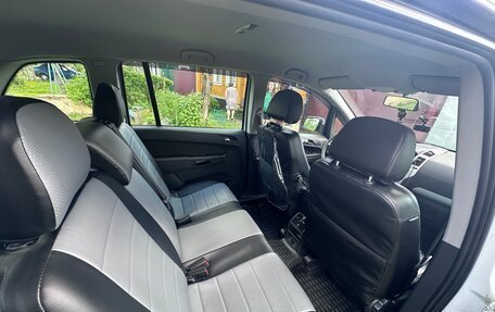Opel Zafira B, 2013 год, 1 500 000 рублей, 14 фотография