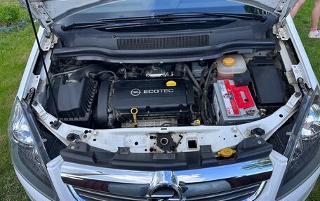 Opel Zafira B, 2013 год, 1 500 000 рублей, 18 фотография